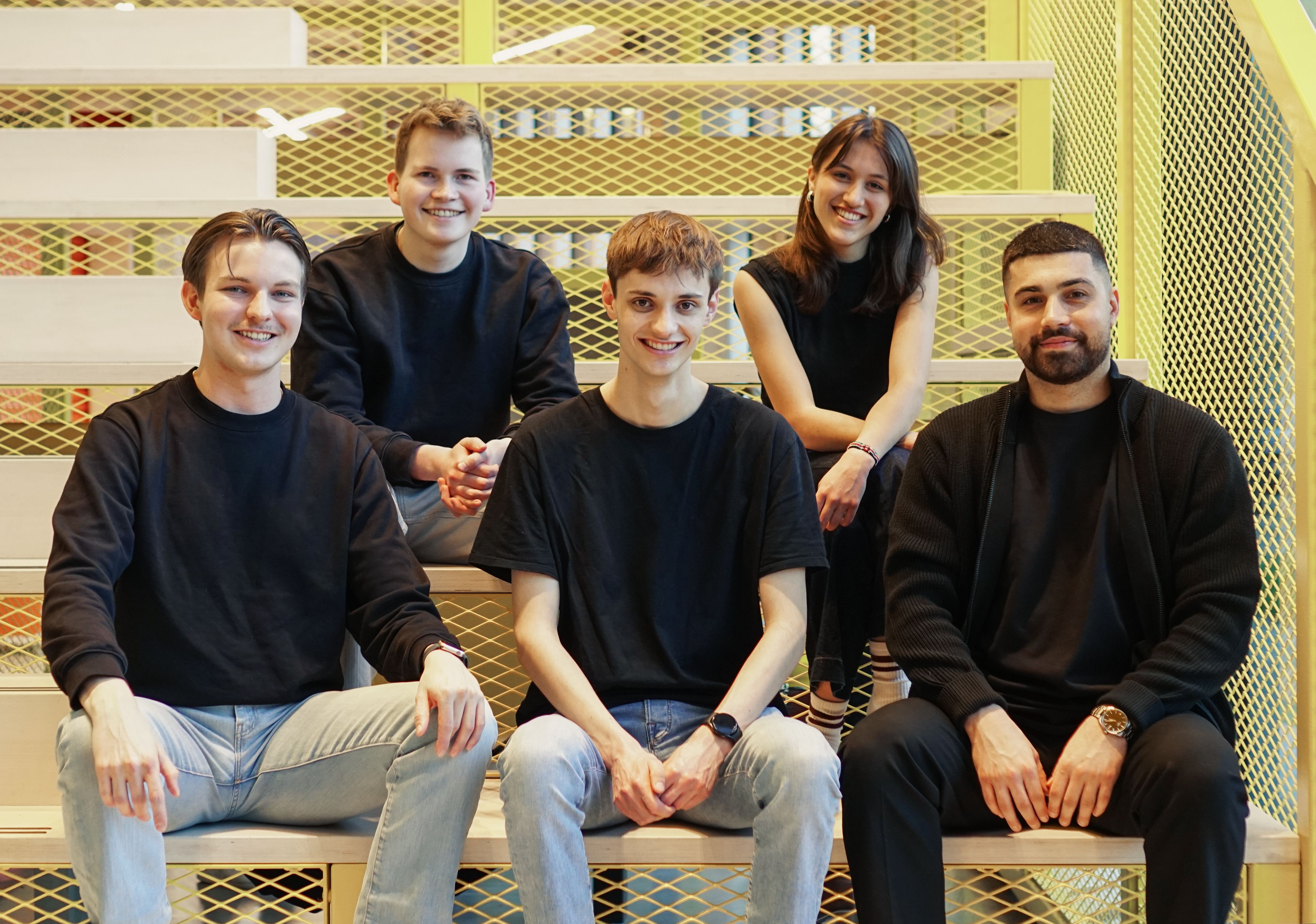 Gruppenbild 1.jpg